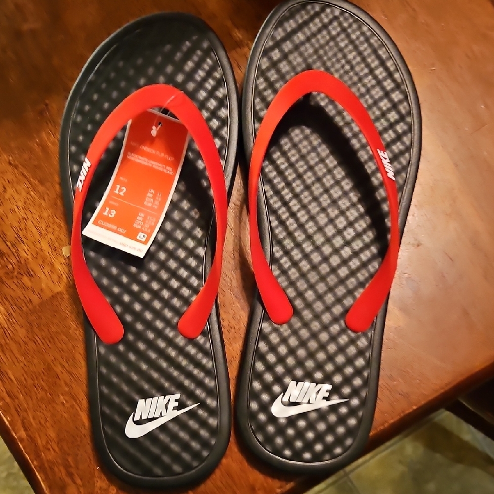 Men's Nike On Deck Flip Flop Black/White, University Red Sandals, Size 12